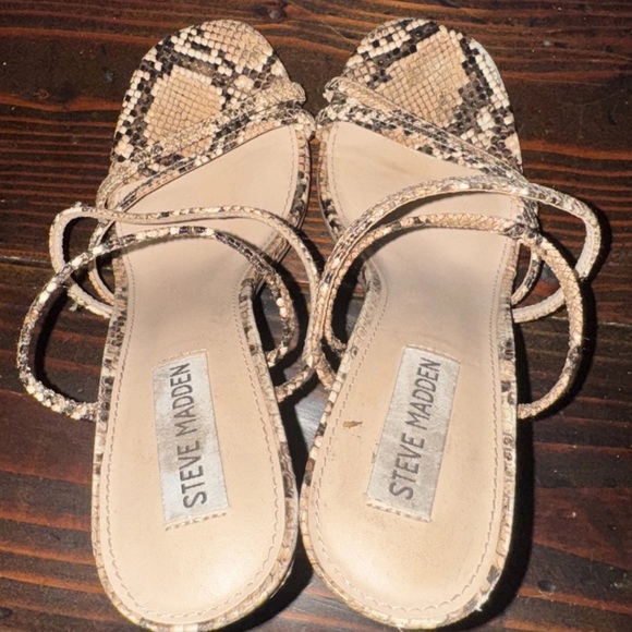 Steve Madden Tan and Cream Snake Print Heels - Picture 2 of 5